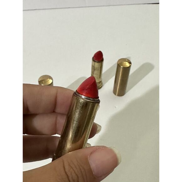 2 Dana Tabu Lipstick 60’s Metal Golden Plated Case Bermuda True Red Vintage RARE - Picture 5 of 8